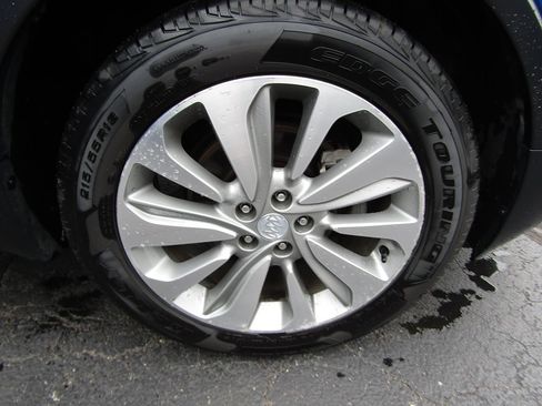 Used 2018 Buick Encore Preferred FWD image 38