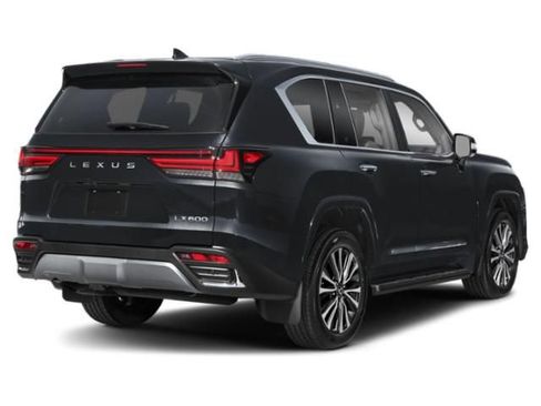 Used 2024 Lexus LX 600 4WD w/ Luxury Package image 4