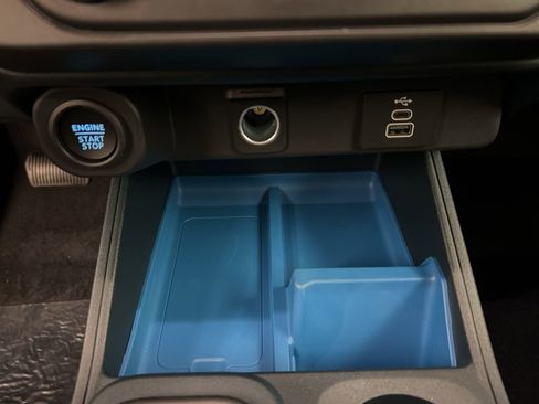 New 2025 Ford Maverick XLT w/ XLT Luxury Package image 15