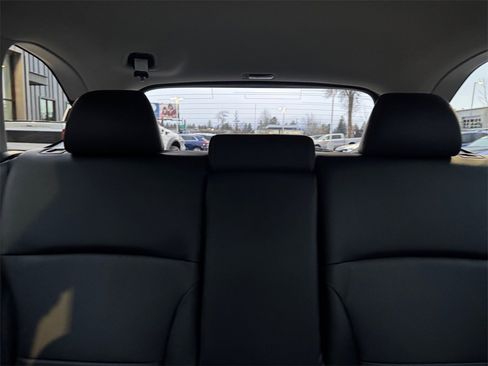 Used 2019 Subaru Outback 2.5i Limited image 23