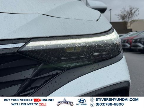 New 2026 Hyundai Elantra SE image 9