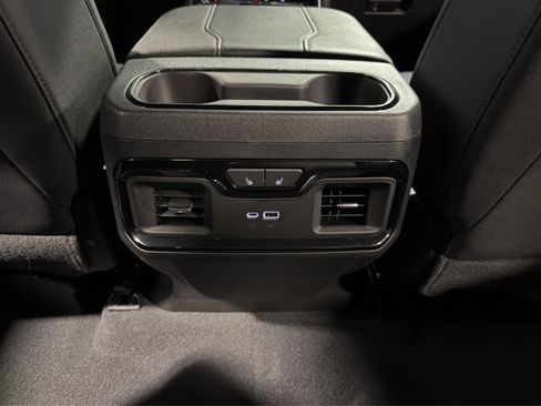 Used 2023 GMC Sierra 1500 AT4 w/ AT4 Preferred Package image 38