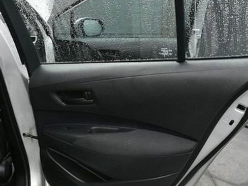 Used 2023 Toyota Corolla LE FWD image 14