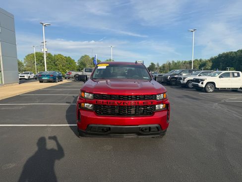 Used 2021 Chevrolet Silverado 1500 Custom w/ LPO, Dark Essentials Package AWD/4WD image 2