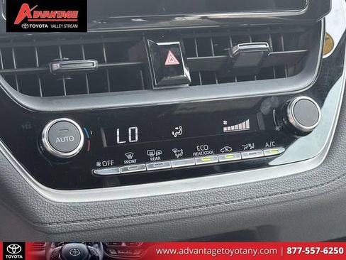 Used 2026 Toyota Corolla Cross AWD Hybrid image 32