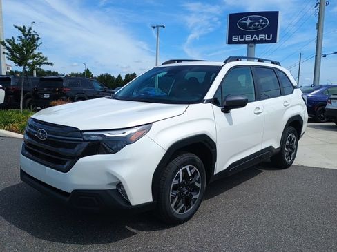 New 2026 Subaru Forester Premium AWD/4WD image 1