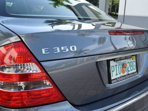 Used 2006 Mercedes-Benz E 350 Sedan image 23