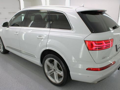 Used 2019 Audi Q7 3.0T Prestige w/ Prestige Package image 6