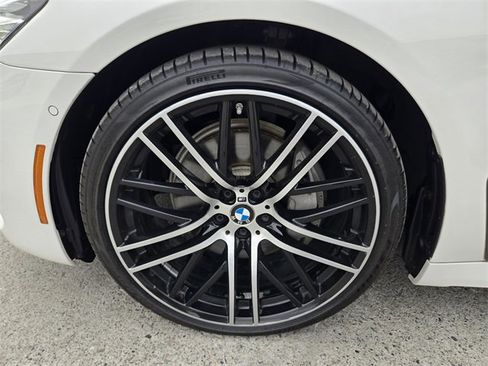 Used 2017 BMW 740i xDrive 740i xDrive image 8