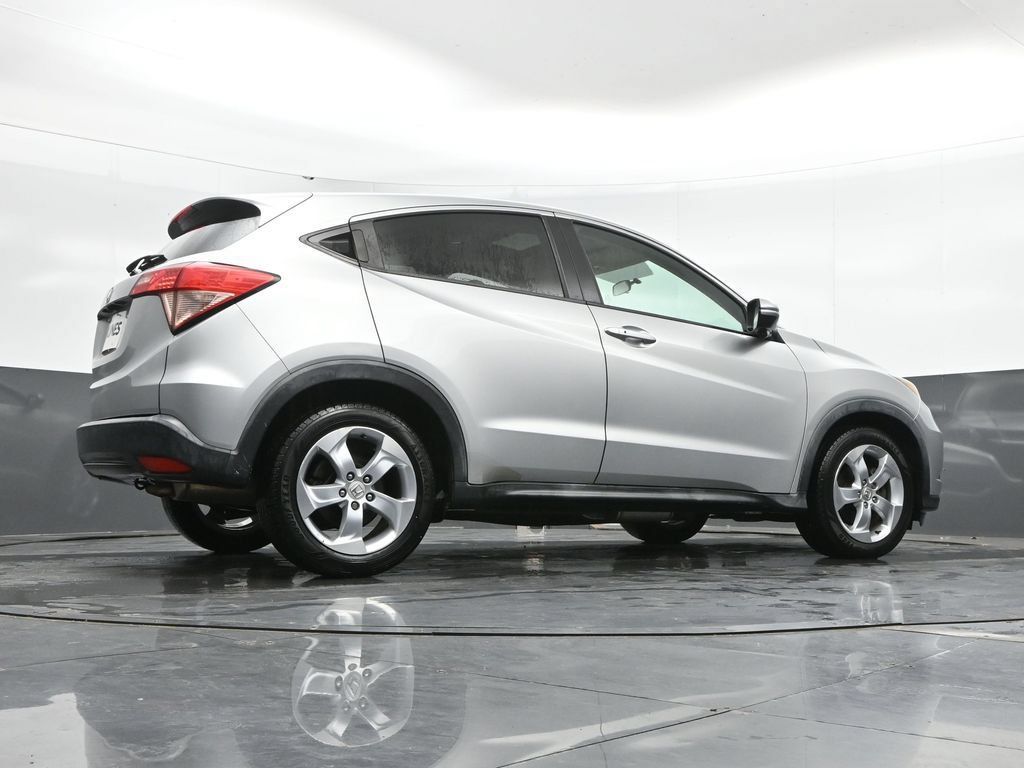Used 2016 Honda HR-V EX image 35