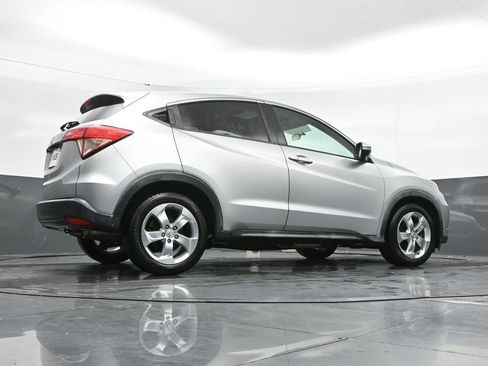 Used 2016 Honda HR-V EX image 35