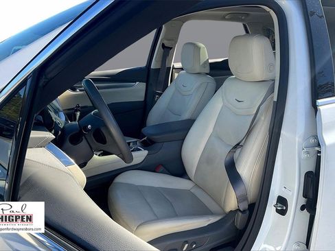 Used 2022 Cadillac XT5 Premium Luxury w/ Technology Package image 24