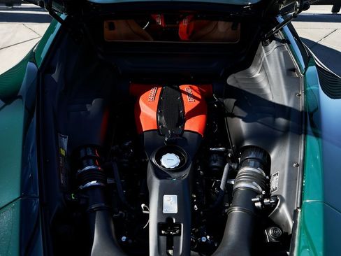 Used 2022 Ferrari F8 Tributo image 18