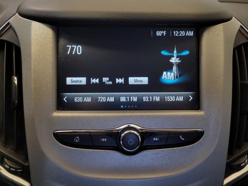 Used 2018 Chevrolet Cruze LS FWD image 25