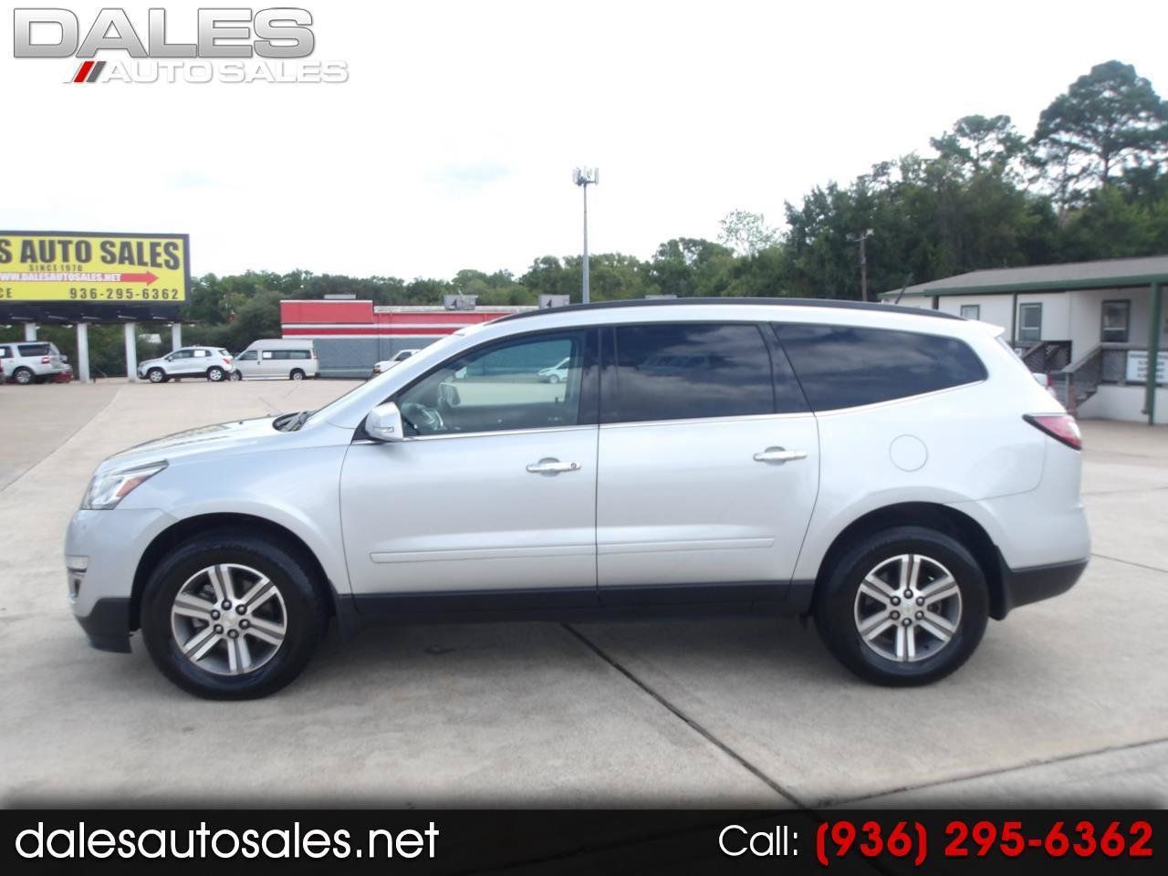 Used 2017 Chevrolet Traverse LT FWD image 1
