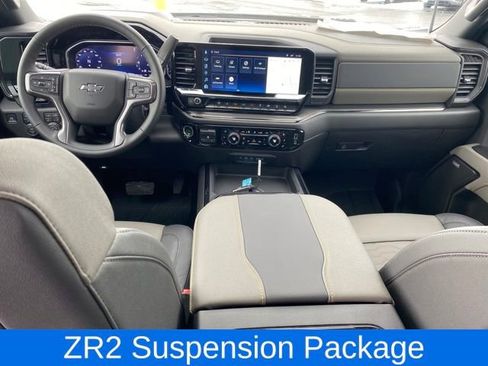 Used 2026 Chevrolet Silverado 2500 ZR2 w/ LPO, Dark Essentials Package image 5