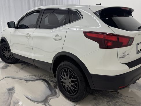 Used 2019 Nissan Rogue Sport S AWD/4WD image 6