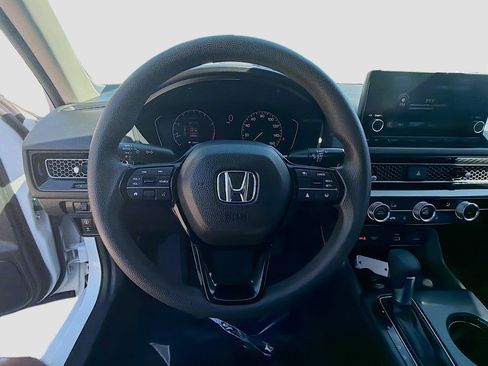 Certified 2022 Honda Civic LX image 10