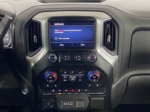 Certified 2021 Chevrolet Silverado 1500 LT Trail Boss w/ Convenience Package II image 21