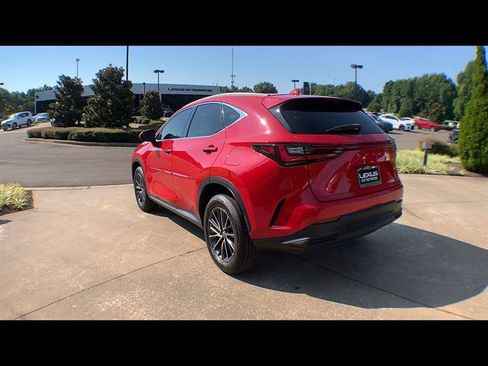 Certified 2025 Lexus NX 250 FWD w/ Accessory Package (P2) image 6
