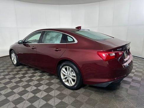 Used 2016 Chevrolet Malibu LT image 5