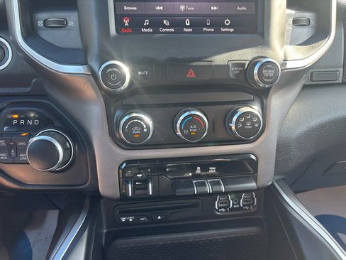 Used 2019 RAM 1500 Big Horn image 27