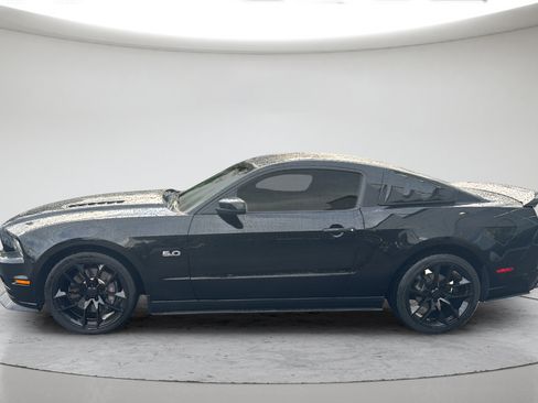 Used 2014 Ford Mustang GT w/ Brembo Brake Package RWD image 10