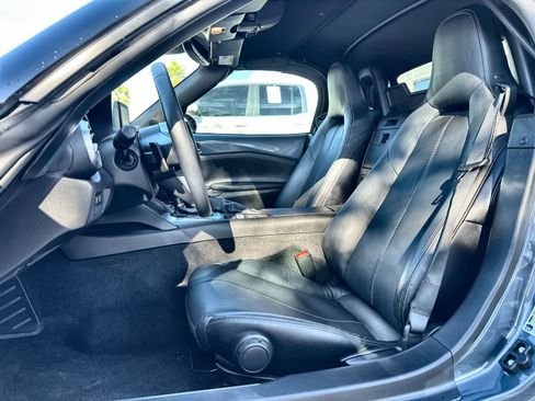 Used 2021 MAZDA MX-5 Miata Grand Touring image 11