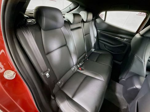 Used 2022 MAZDA MAZDA3 s FWD image 30