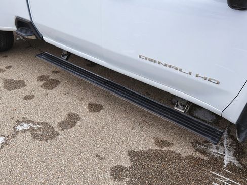 New 2026 GMC Sierra 3500 Denali Ultimate image 34