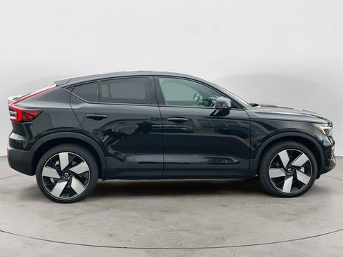 Used 2024 Volvo C40 P8 Recharge Ultimate w/ Protection Package Premier image 7