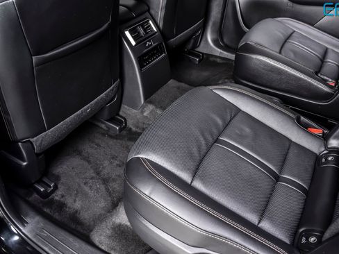 Used 2025 MAZDA CX-90 3.3 Turbo w/ Preferred Package image 18