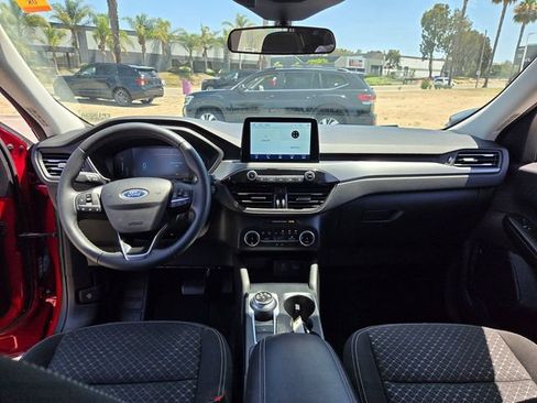 Used 2023 Ford Escape Active FWD image 7