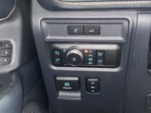 Used 2022 Ford Expedition Max Platinum image 14