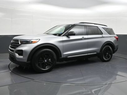 Used 2023 Ford Explorer XLT
