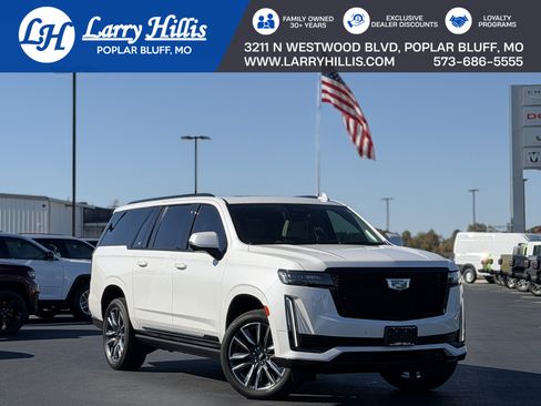 Used 2021 Cadillac Escalade ESV Sport Platinum image 1