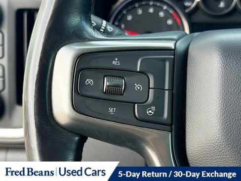 Used 2021 Chevrolet Silverado 1500 LT image 38