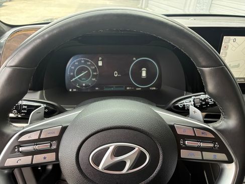 Used 2025 Hyundai Palisade Calligraphy image 11