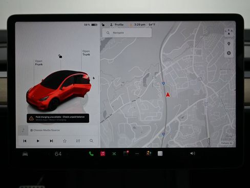 Used 2022 Tesla Model Y Performance AWD/4WD image 12