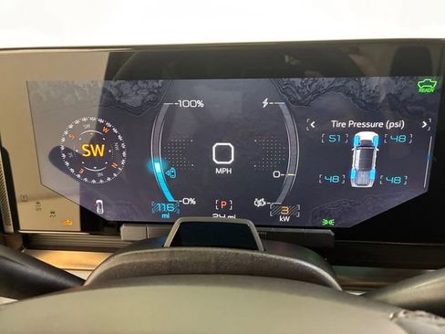 Used 2024 GMC Hummer EV 2X image 24