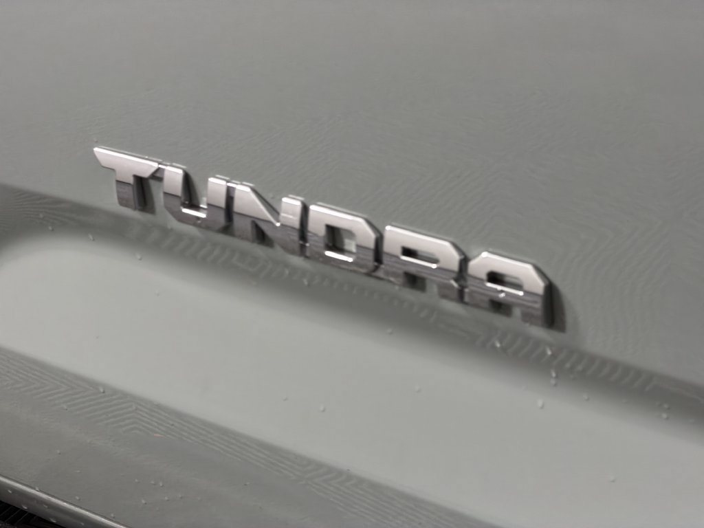 Used 2026 Toyota Tundra Limited AWD/4WD image 16