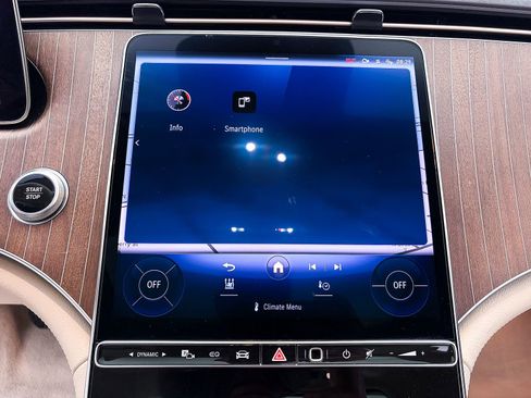 Used 2022 Mercedes-Benz EQS 450+ Sedan image 24