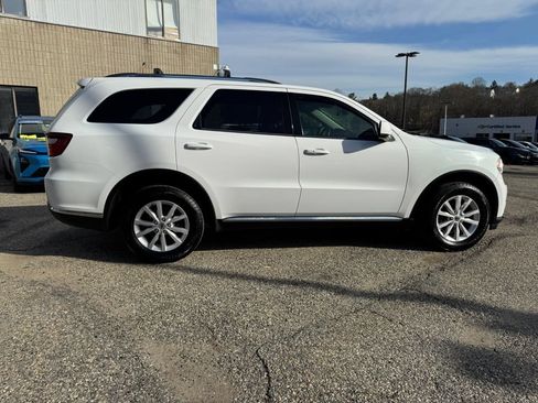 Used 2020 Dodge Durango SXT AWD/4WD image 36