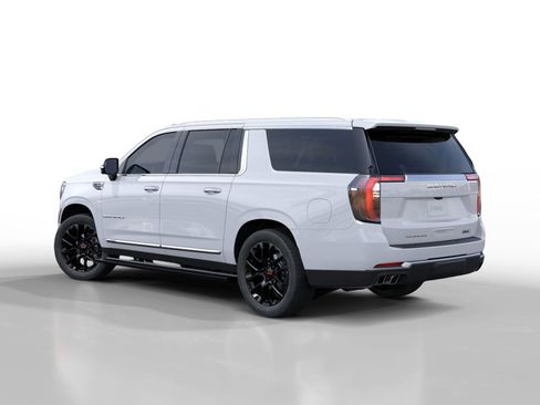New 2026 GMC Yukon XL Denali image 3