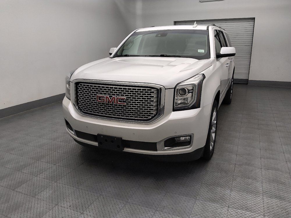 Used 2017 GMC Yukon XL Denali w/ Open Road Package AWD/4WD image 15