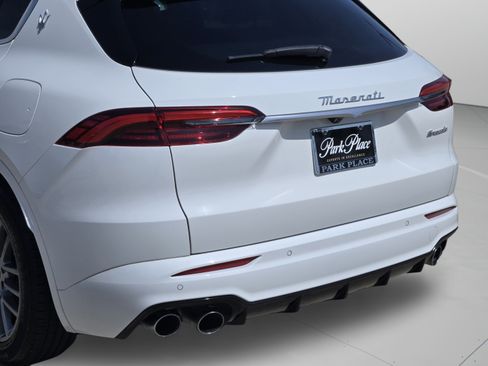 Used 2024 Maserati Grecale GT AWD/4WD image 37