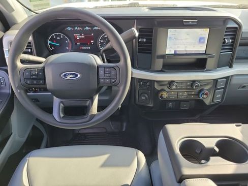 New 2026 Ford F450 XL w/ XL Chrome Package RWD image 4