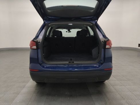 Used 2023 Chevrolet Equinox LS image 29