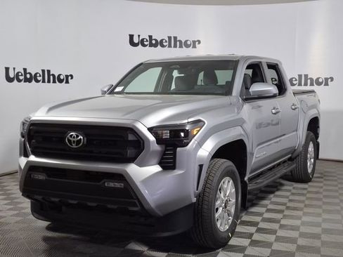 New 2026 Toyota Tacoma SR5 RWD image 3