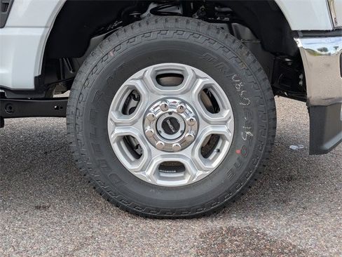 New 2026 Ford F350 XLT w/ FX4 Off-Road Package image 33